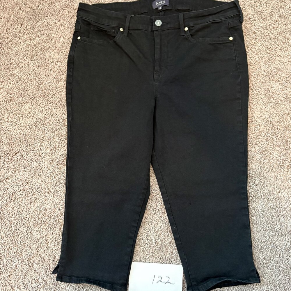NYDJ Not Your Daughter's Jeans Black Cropped Capris Liftxtuck Technology 12